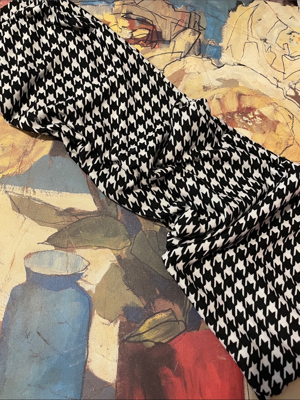 Houndstooth Infinity Scarf - Picture 3 of 3